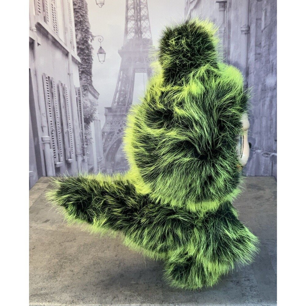Pop Mart Labubu’’Little Kiwi’’15 Inch Long Neon Green - Picture 3 of 9